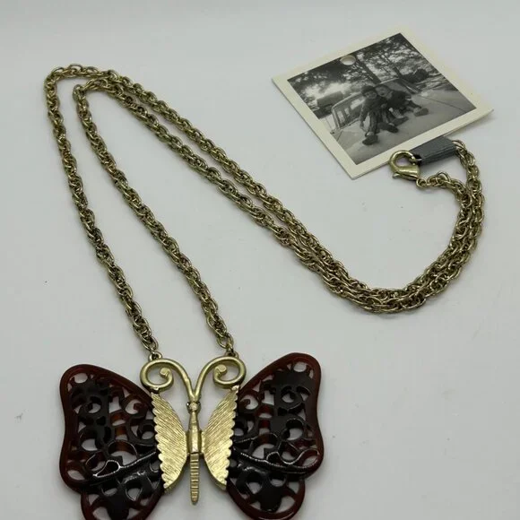 Vintage Anthropologie Butterfly Pendant Necklace Brown Filigree Wings Gold-Tone - Picture 4 of 15